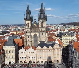 Екскурзия до Прага със самолет