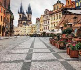 Уикенд в златна Прага с полет от Варна - есен 2022