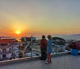 Почивка в Албания 2024, КСАМИЛ хотели до плаж в центъра на курорта!