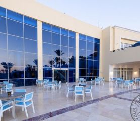 AMWAJ OYOUN RESORT & CASINO
