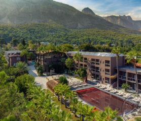 HOTEL GOLDEN SUN