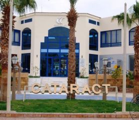 CATARACT RESORT NAAMA BAY