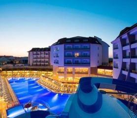 RAMADA RESORT BY WYNDHAM SIDE