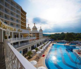OZ HOTELS SUI RESORT