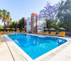 KRISS HOTEL