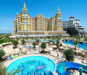 ROYAL HOLIDAY PALACE