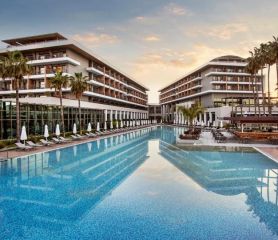 Acanthus Cennet Barut Collection