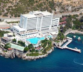 Korumar Hotel De Luxe