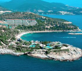 Pine Bay Holiday Resort