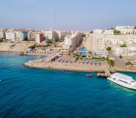 King Tut Aqua Park Beach Resort