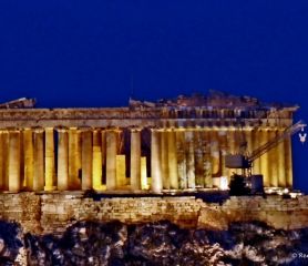 Уикенд в Атина – 3 нощувки, самолетна програма с обслужване на български език!