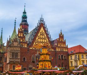 Екскурзия в ПОЛША - Уикенд в КРАКОВ и ВРОЦЛАВ