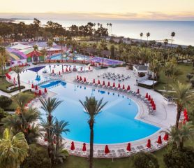 IC SANTAI FAMILY RESORT