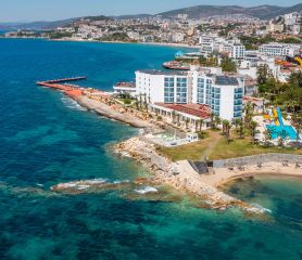 LE BLEU HOTEL & SPA