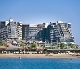 LIMAK LARA DE LUXE HOTEL & RESORT