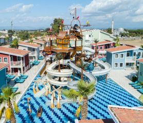 CRYSTAL CLUB WORLD OF COLOURS