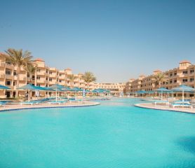 AMWAJ BEACH CLUB ABU SOMA