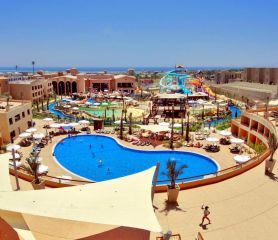 CORAL SEA AQUA CLUB RESORT