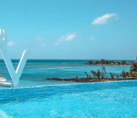 OCEAN V HOTEL MAURITIUS (Adults Only 16+)