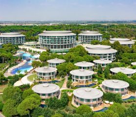 CALISTA LUXURY RESORT