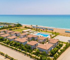 CRYSTAL BOUTIQUE BEACH RESORT (Adults Only)