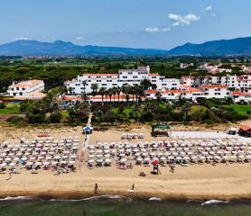 Marina Club