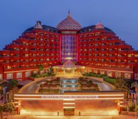 Delphin Palace