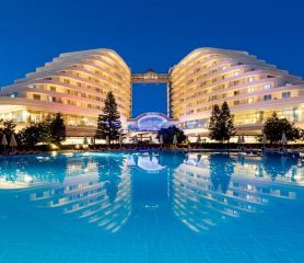 Miracle Resort Hotel 2026