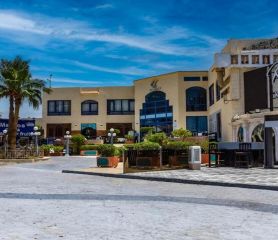 Cataract Resort