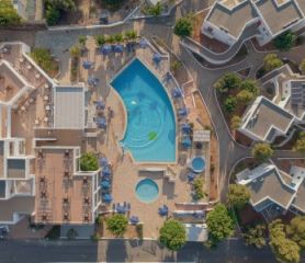 Sunshine Hotel Village