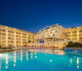 AQUA Hotel Aquamarina & Spa