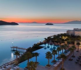 XANADU ISLAND HOTEL