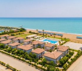 CRYSTAL BOUTIQUE BEACH RESORT