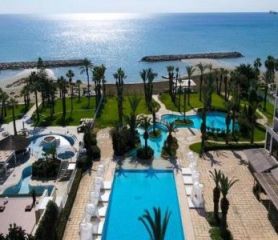 SANDY BEACH HOTEL AND SPA