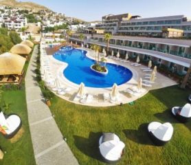 BELLAZURE HOTEL