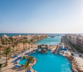 SUNNY DAYS EL PALACIO