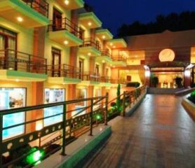 SPA Hotel 4 Epoxes 3+*