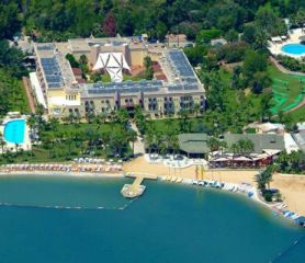 GREEN BAY RESORT