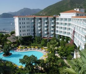 TROPICAL BEACH HOTEL