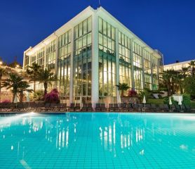 PINE BAY HOLIDAY RESORT