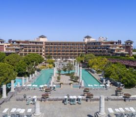 XANADU RESORT HOTEL